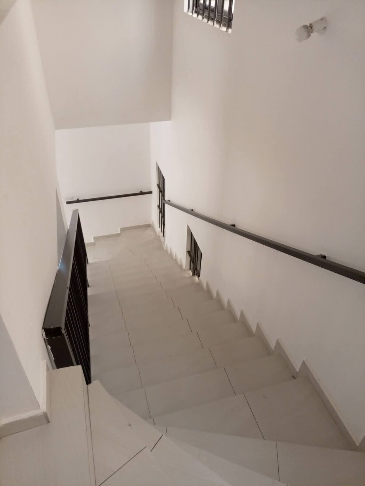 Parcelle de 379 m² en angle de rue à vendre à Fidjrossè – Zone JNP — photo 14