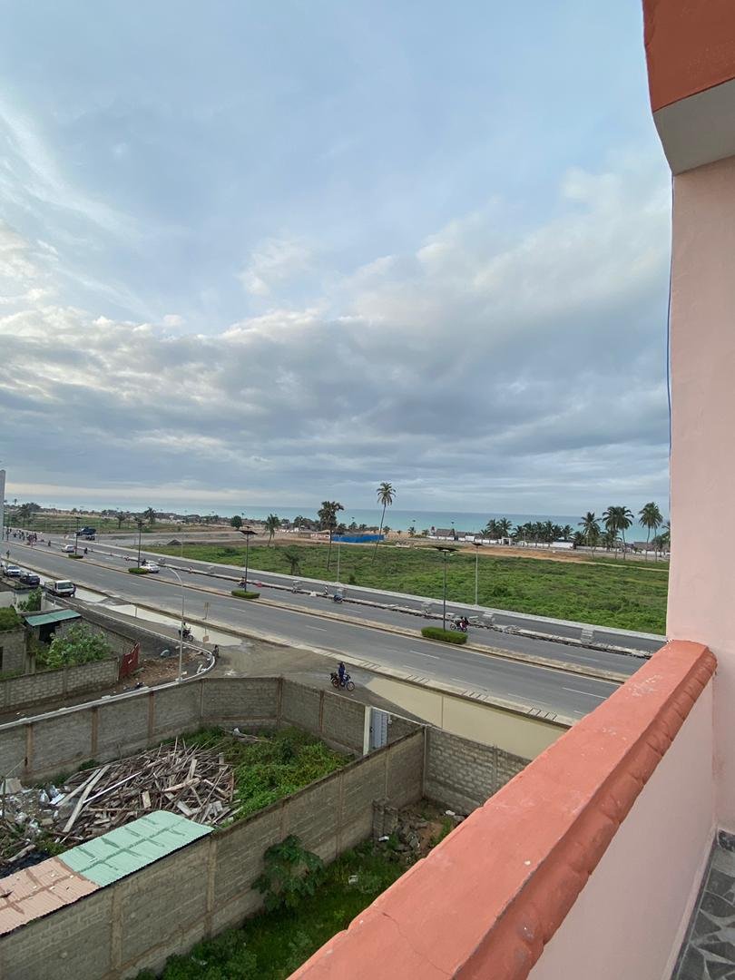 Appartement meublé 1 chambre salon à louer à Togbin – Vue sur mer — photo 14