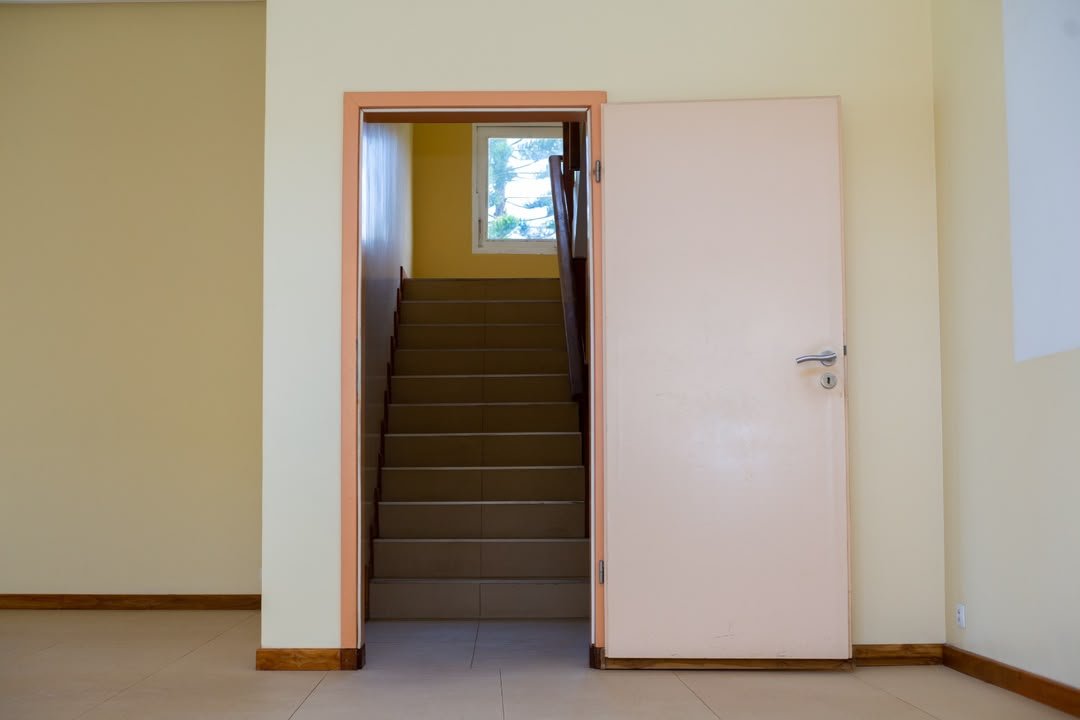 Villa R+2 de 4 chambres avec vue sur mer à vendre à Akpakpa – Quartier Jack — photo 4