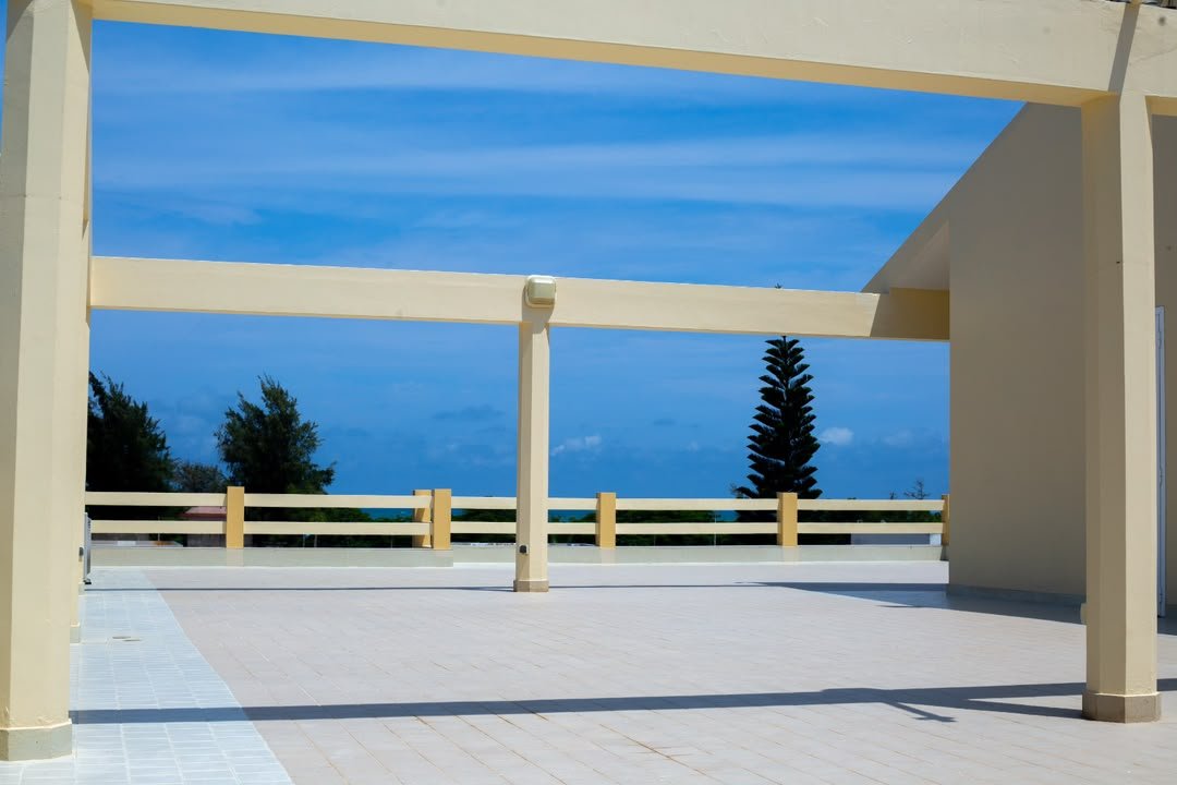 Villa R+2 de 4 chambres avec vue sur mer à vendre à Akpakpa – Quartier Jack — photo 18