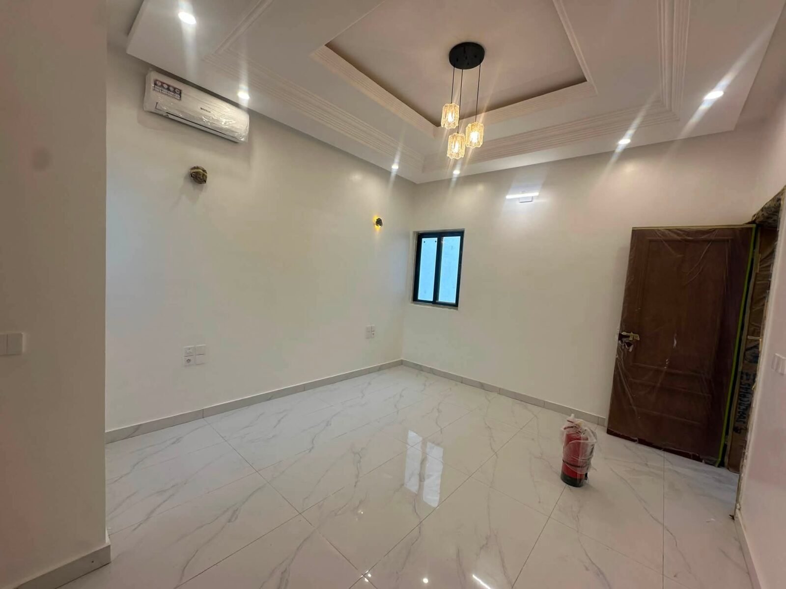 Villa duplex moderne avec piscine à louer à Fidjrossè Plage – 4 chambres — photo 3
