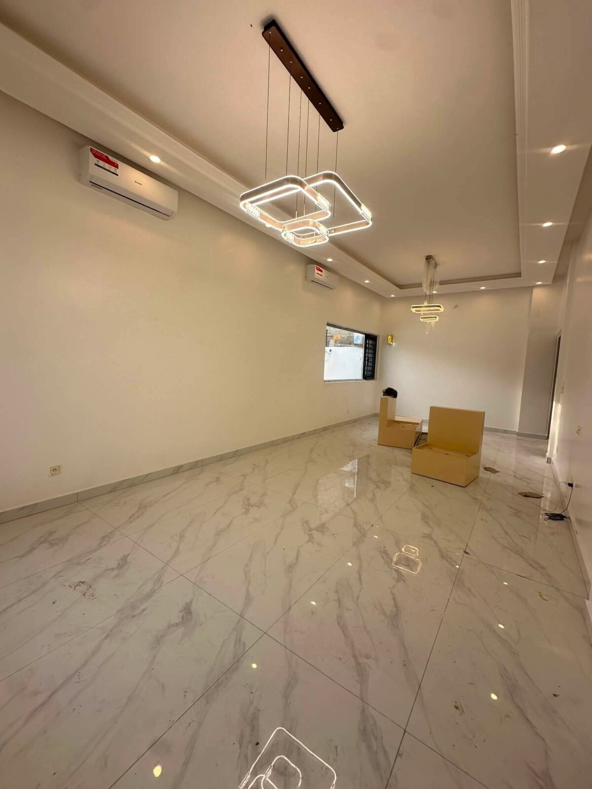 Villa duplex moderne avec piscine à louer à Fidjrossè Plage – 4 chambres — photo 2