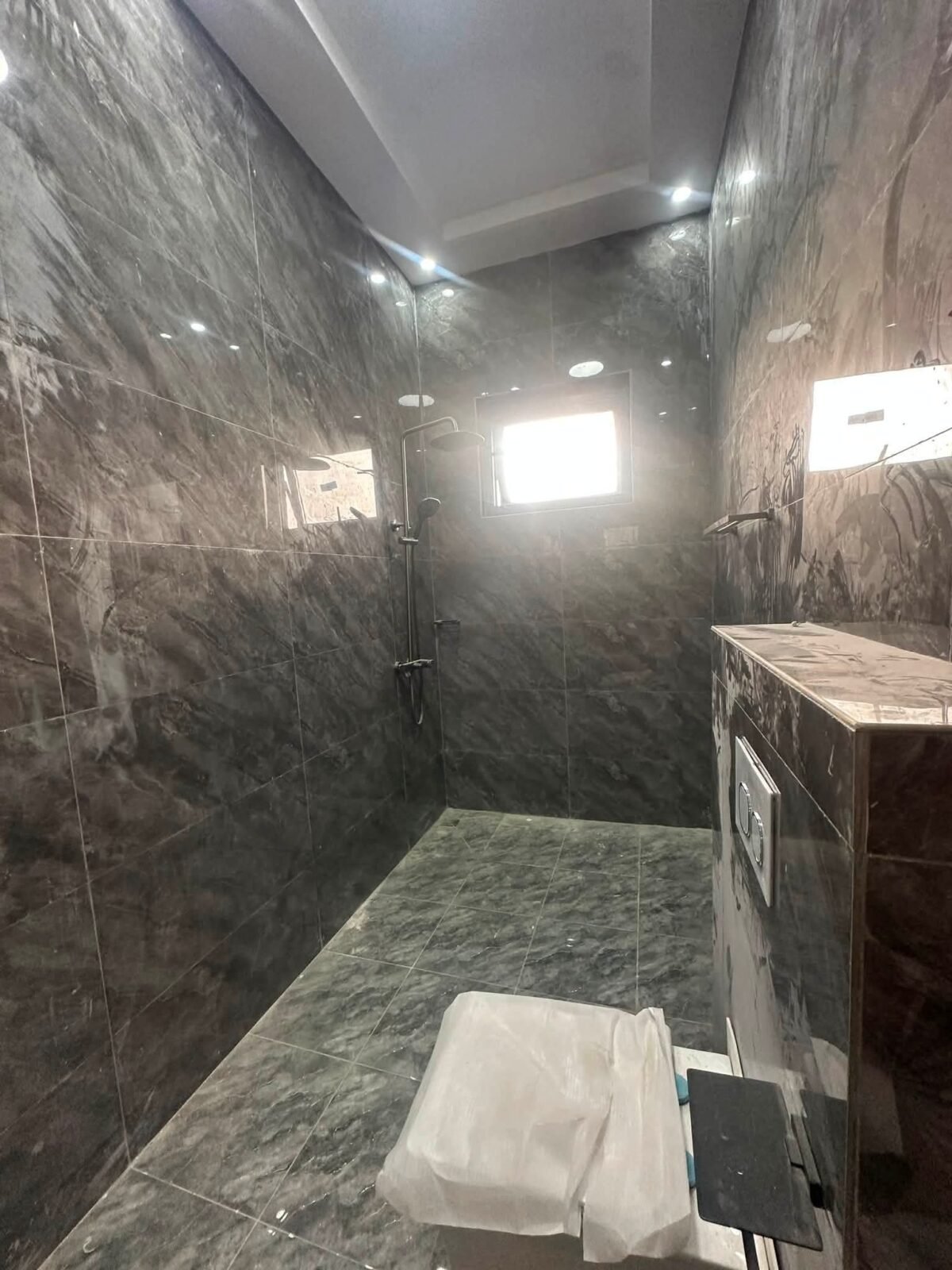 Villa duplex moderne avec piscine à louer à Fidjrossè Plage – 4 chambres — photo 20