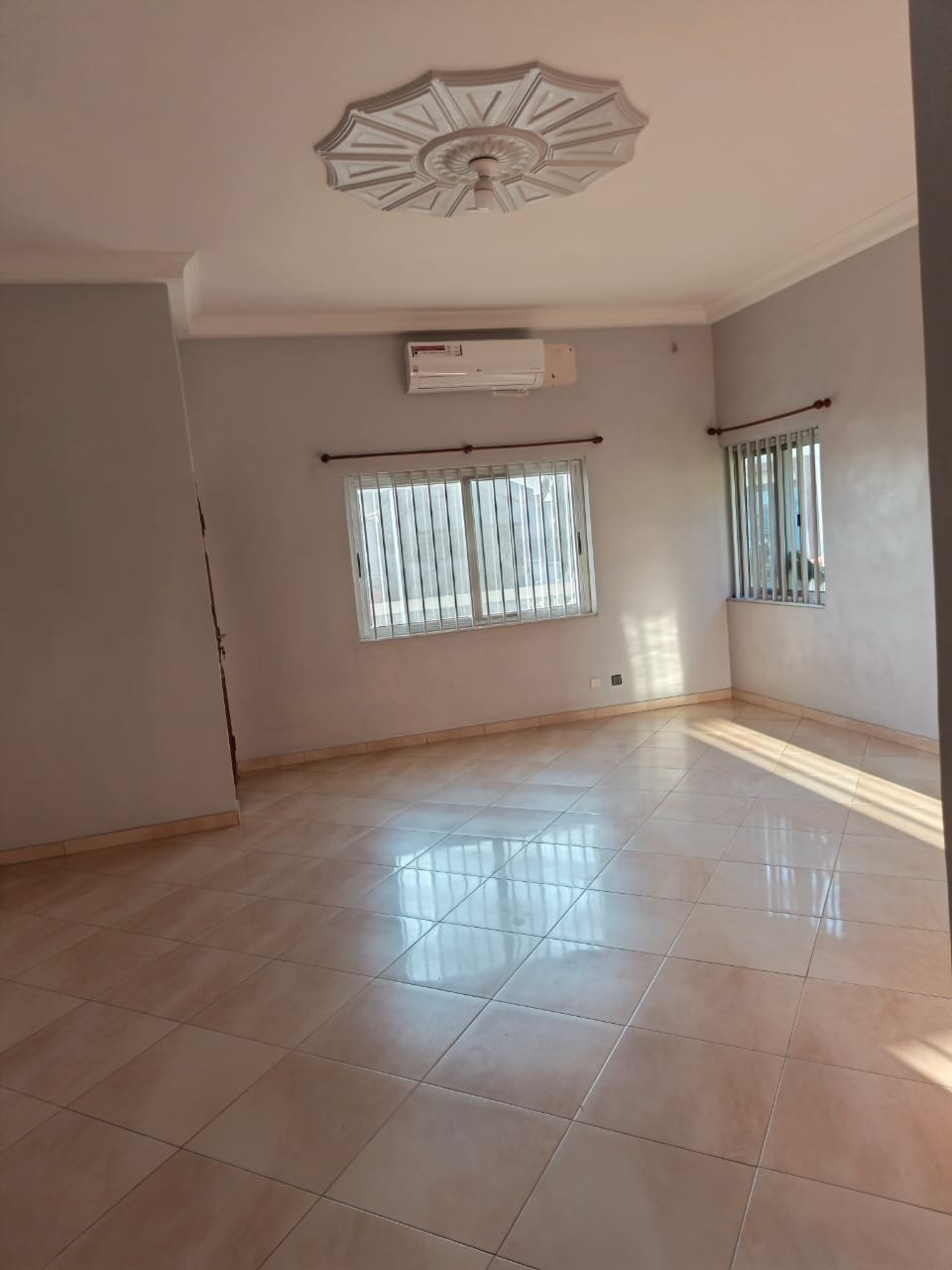 Location villa 6 pièces Pate D’oie — photo 4